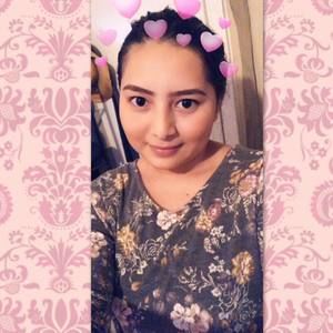 Meet your Posher, Andrea